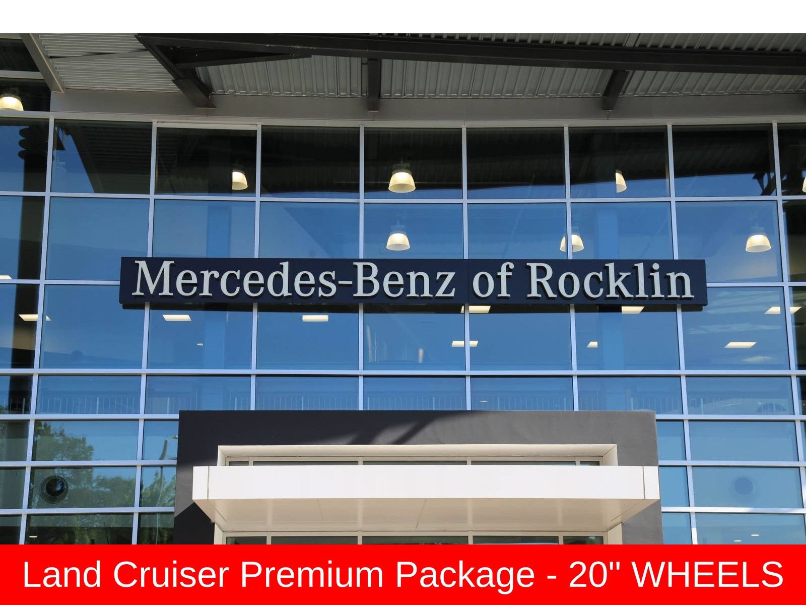 Used 2026 Toyota Land Cruiser w/ Premium Package AWD/4WD image 30