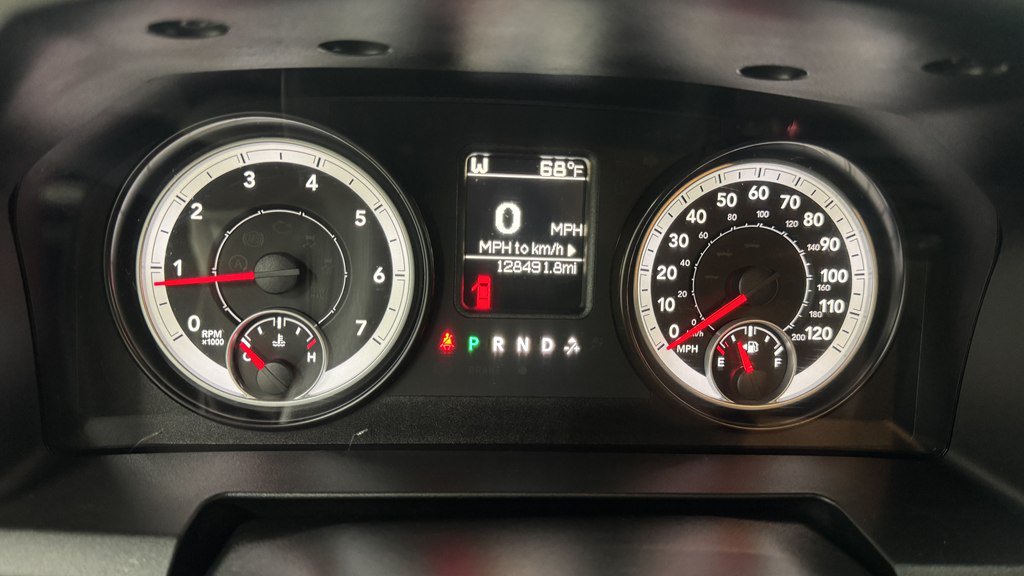 Used 2014 RAM 1500 Classic SLT AWD/4WD image 17