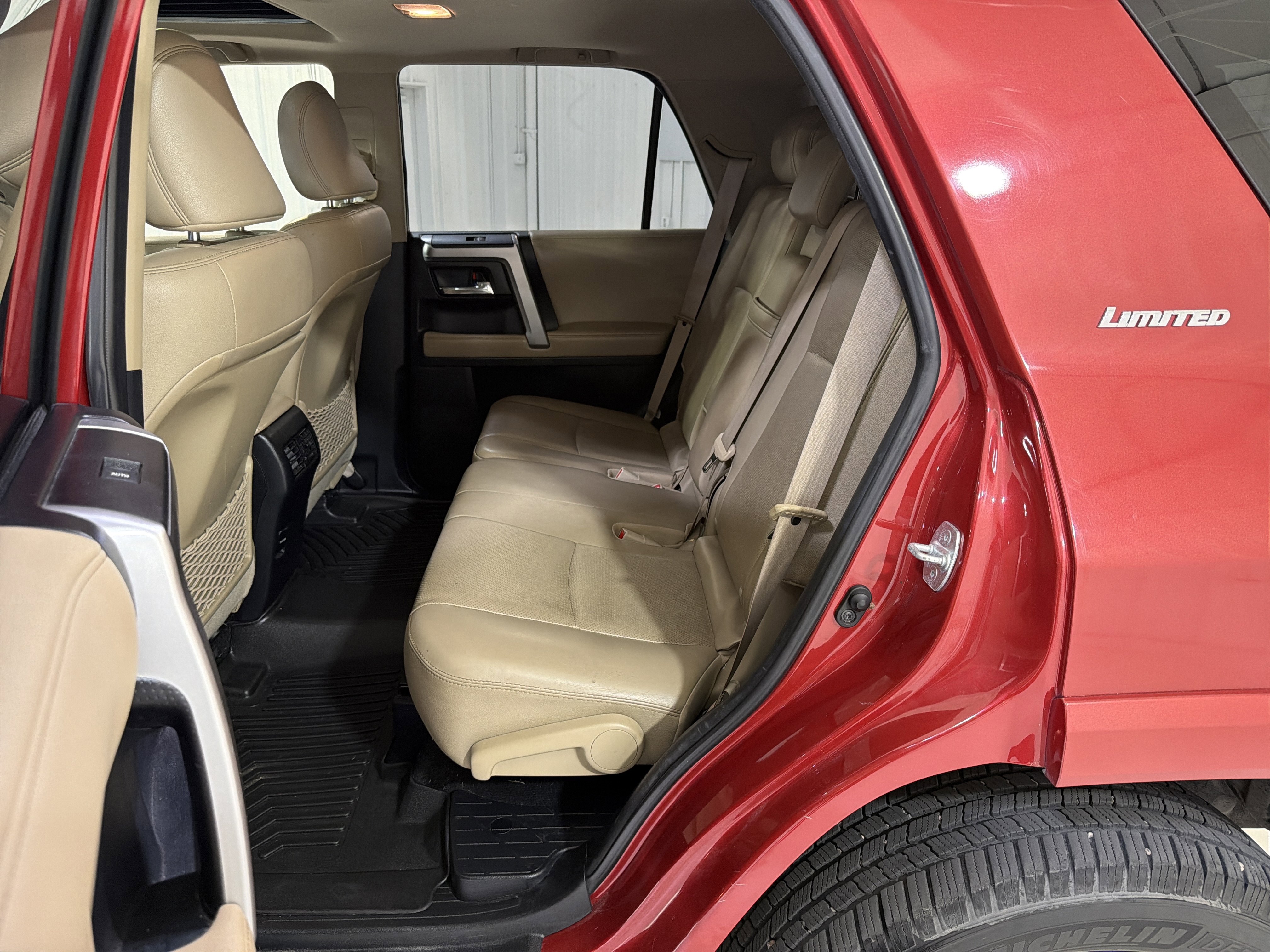 Used 2016 Toyota 4Runner Limited AWD/4WD image 12
