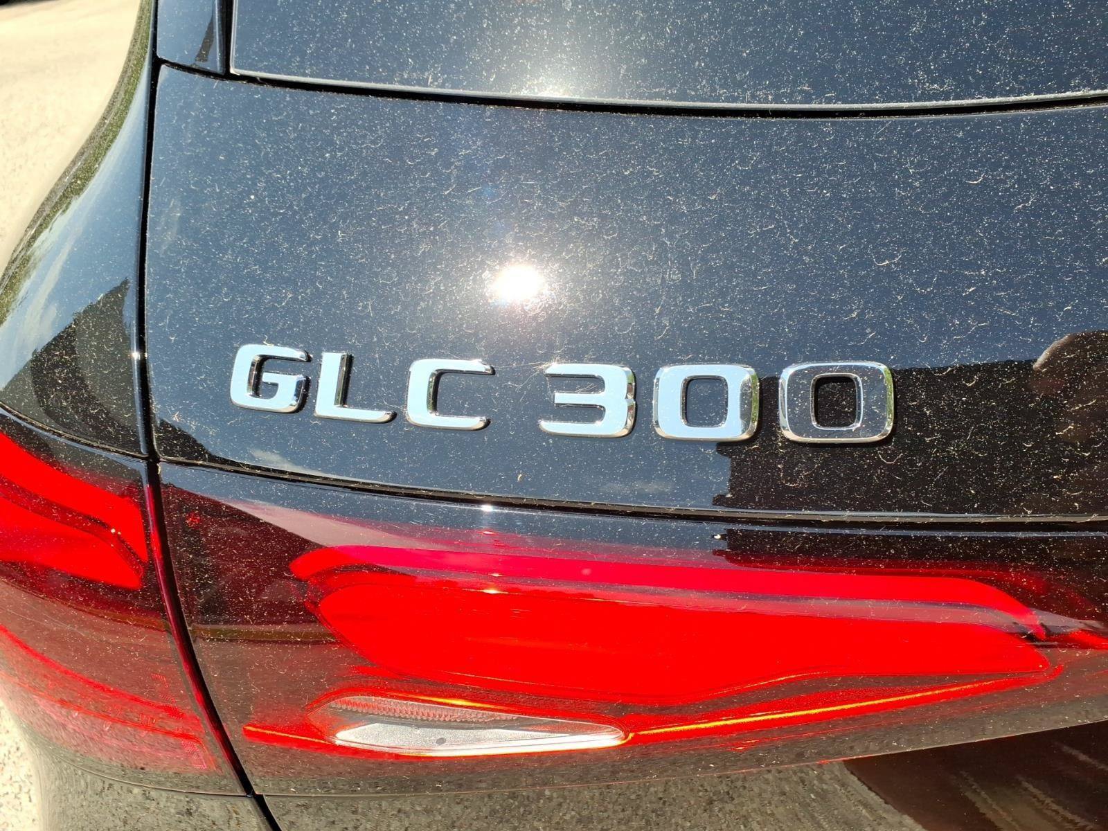 New 2026 Mercedes-Benz GLC 300 4MATIC image 9