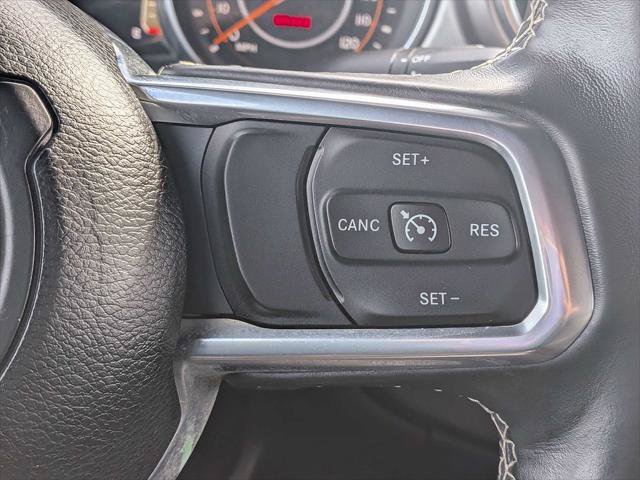 Certified 2018 Jeep Wrangler Unlimited Sahara w/ Cold Weather Group AWD/4WD image 24