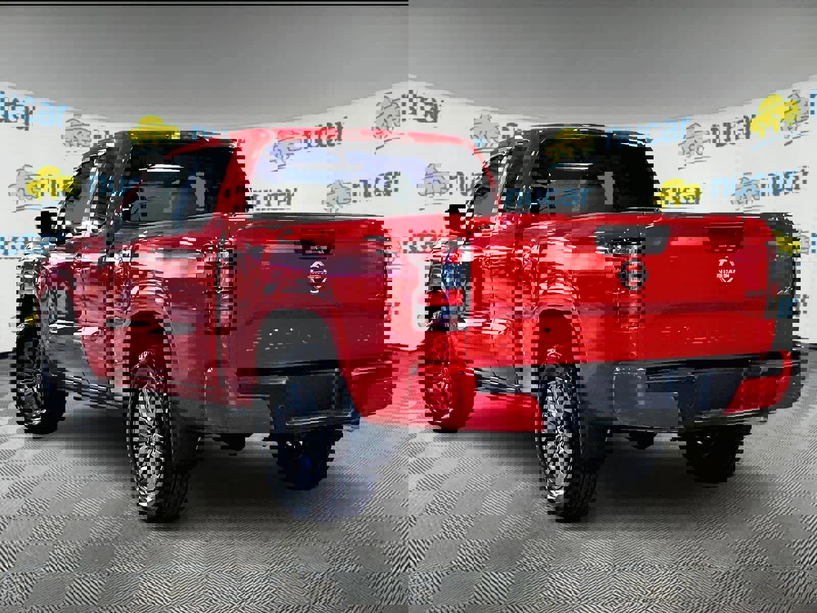 Used 2025 Nissan Frontier SV image 4