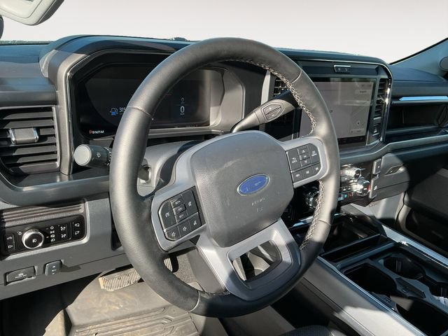 Used 2025 Ford F350 Lariat w/ FX4 Off-Road Package AWD/4WD image 9