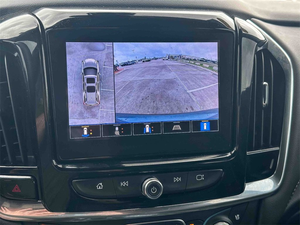 Certified 2023 Chevrolet Traverse Premier image 32