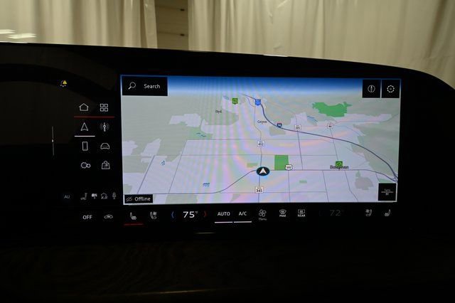 Used 2025 Audi Q5 Premium Plus w/ Premium Plus image 6