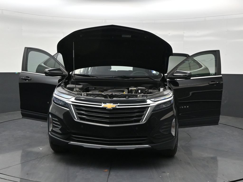Used 2024 Chevrolet Equinox LT FWD image 32