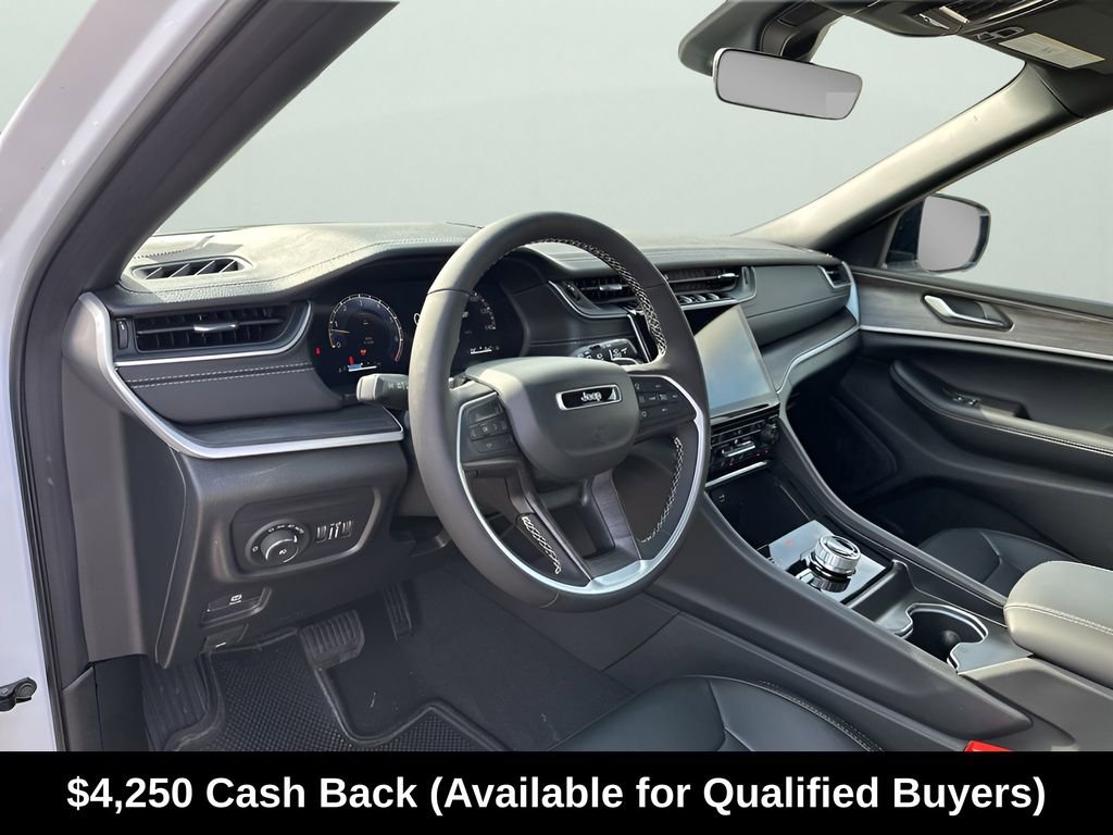 New 2025 Jeep Grand Cherokee Limited AWD/4WD image 26