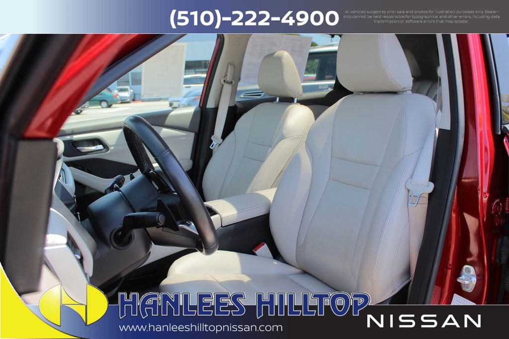 Used 2023 Nissan Rogue SL w/ SL Premium Package image 24