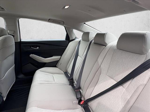 New 2025 Honda Accord SE image 18