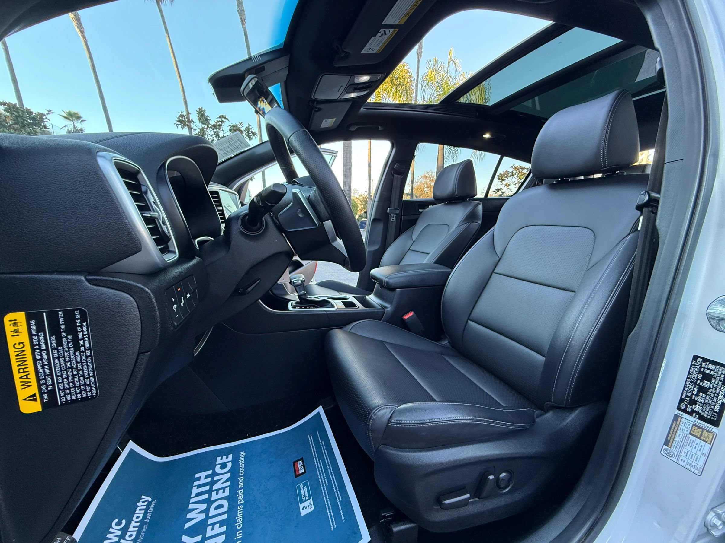 Used 2022 Kia Sportage Nightfall Edition FWD image 11