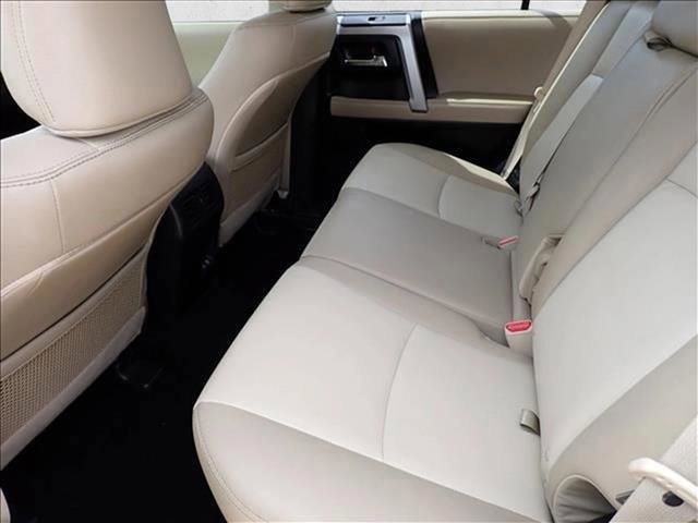 Used 2022 Toyota 4Runner SR5 Premium image 10