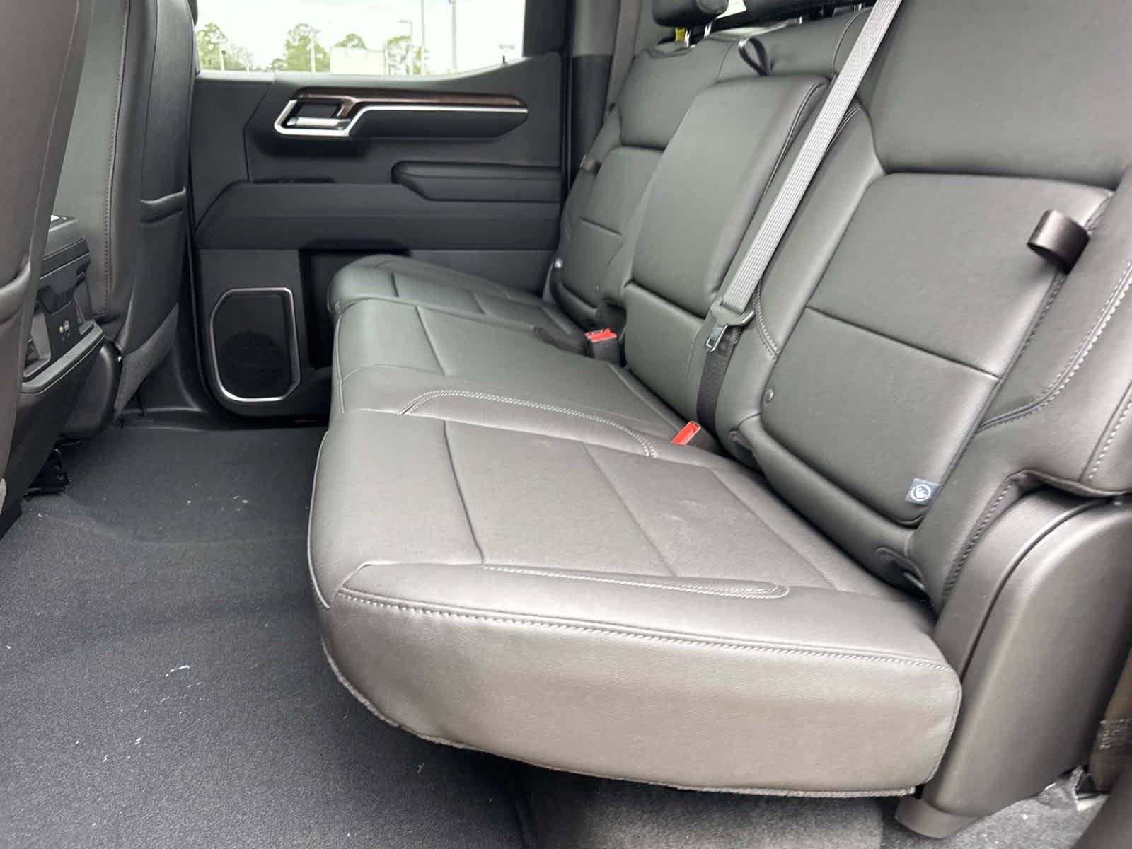 New 2026 Chevrolet Silverado 1500 RST AWD/4WD image 8