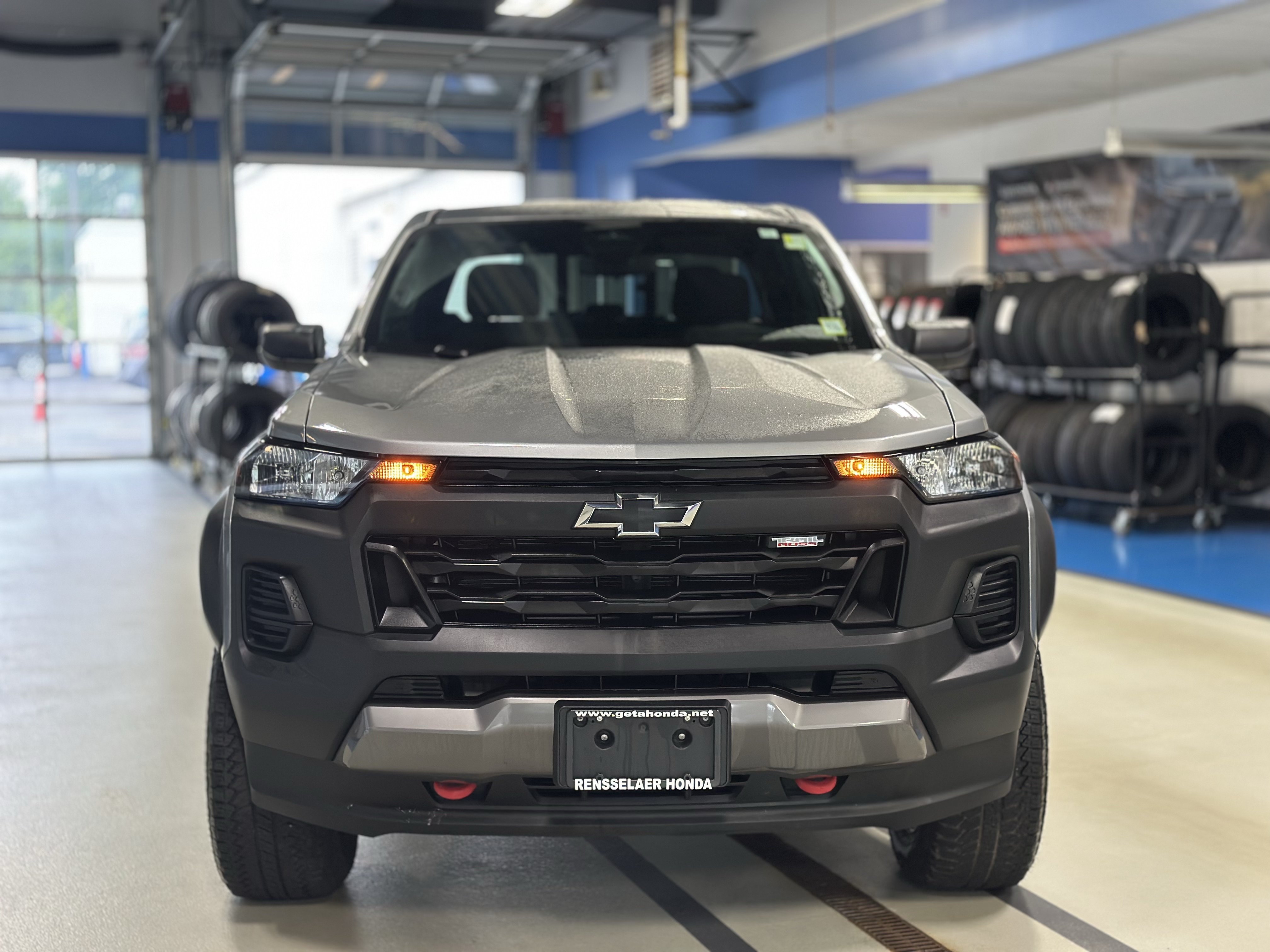 Used 2024 Chevrolet Colorado Trail Boss AWD/4WD image 3