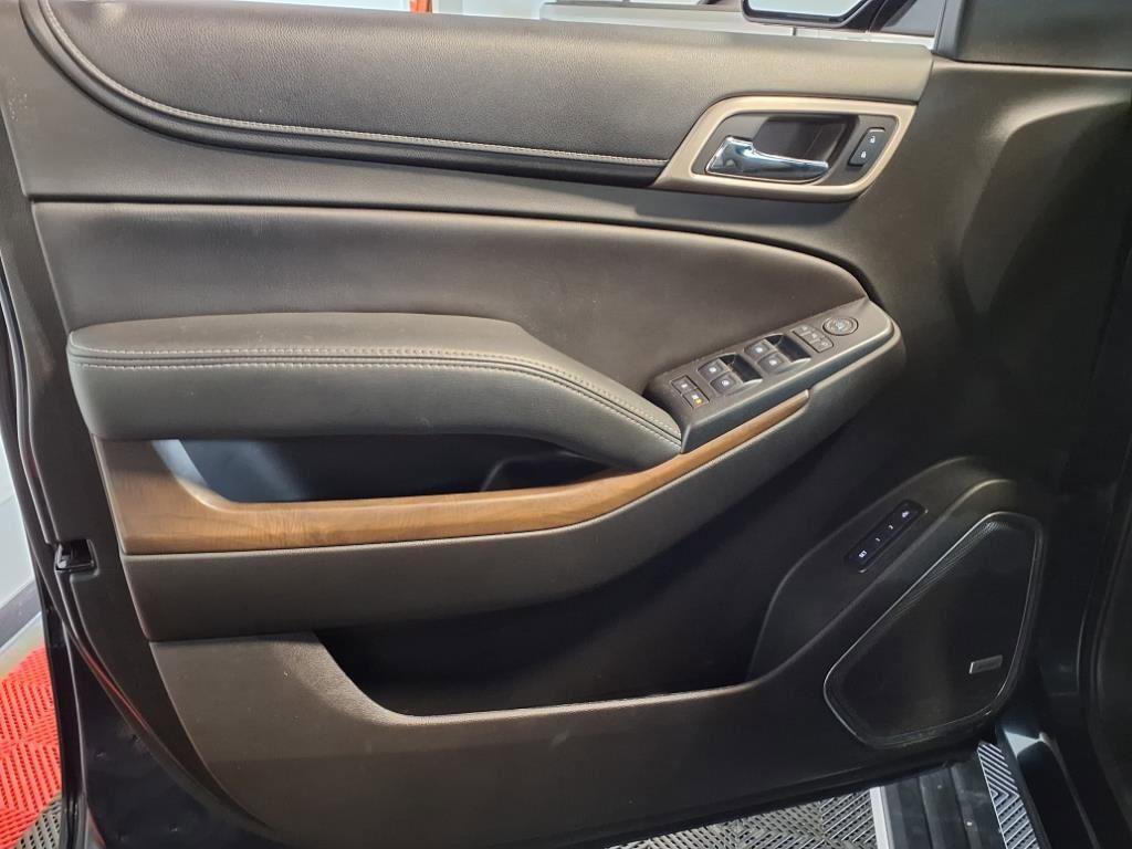 Used 2018 GMC Yukon Denali w/ Open Road Package image 17