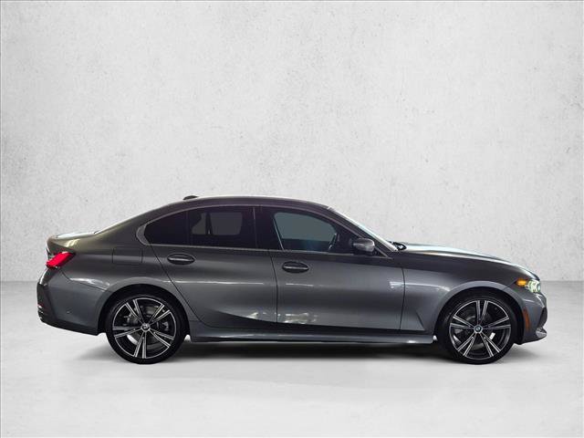 Used 2024 BMW 330i Sedan w/ Premium Package RWD image 4
