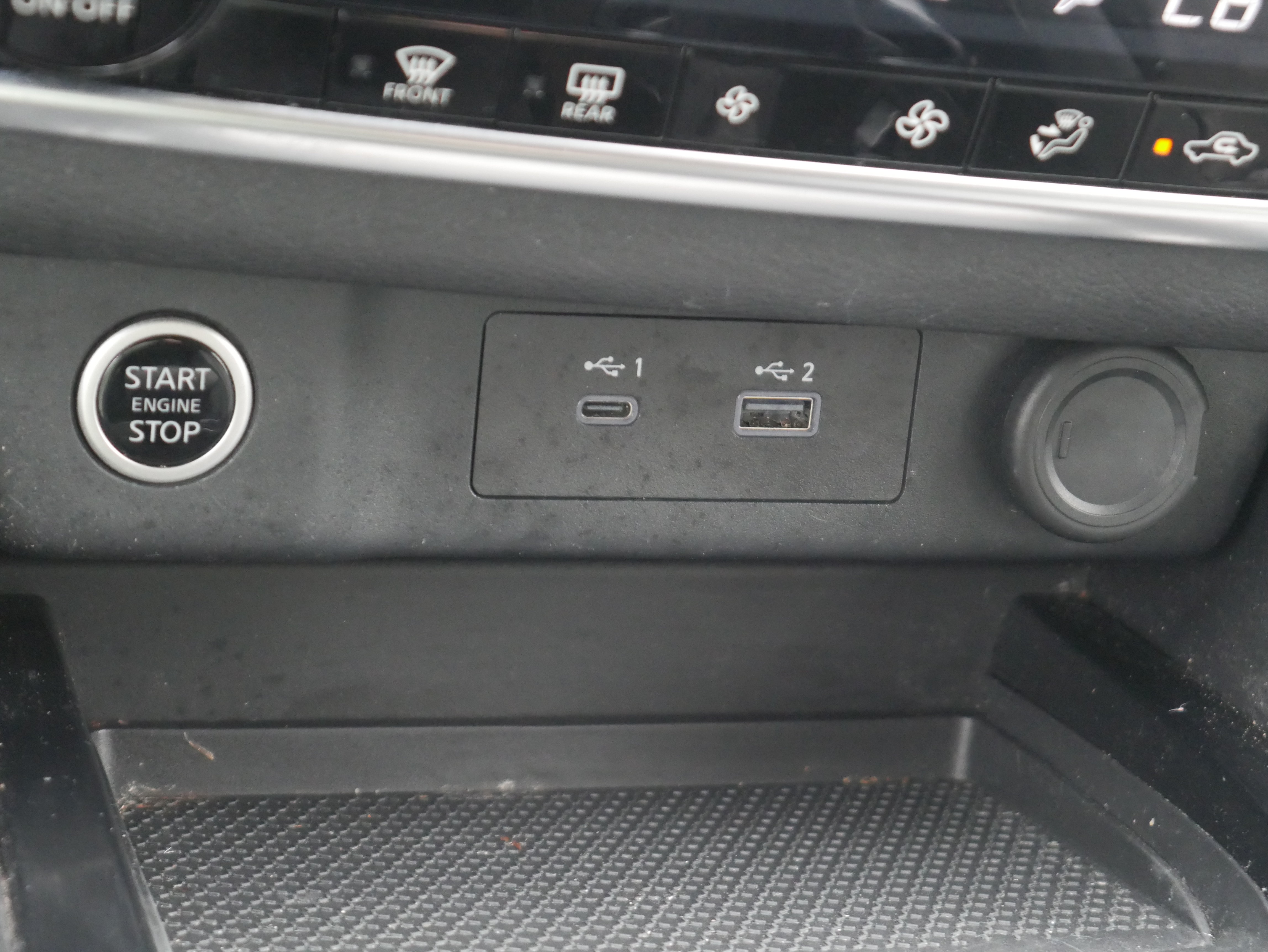 Used 2023 Nissan Rogue SV AWD/4WD image 20