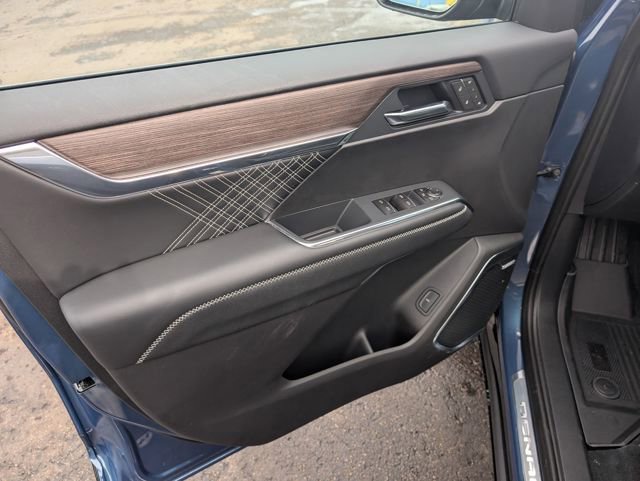 New 2026 GMC Acadia Denali w/ Super Cruise Package image 14