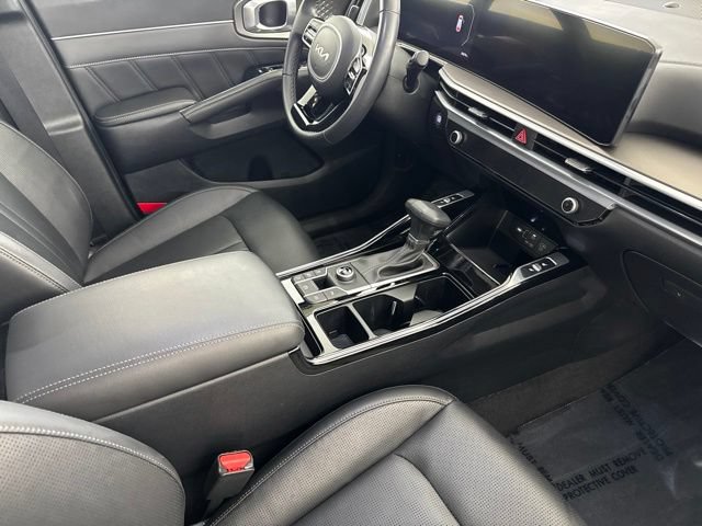 Certified 2025 Kia Sorento SX FWD image 23