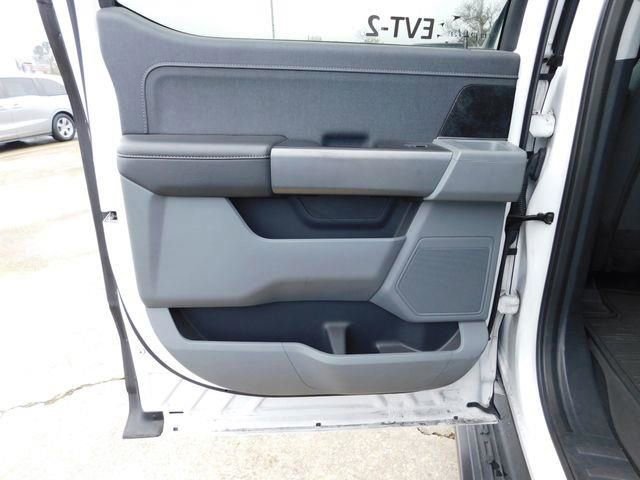 Used 2023 Ford F150 Lightning XLT image 18