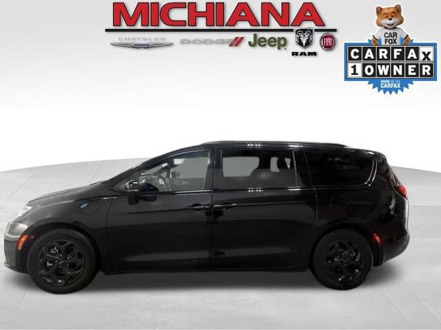 Certified 2024 Chrysler Pacifica Premium