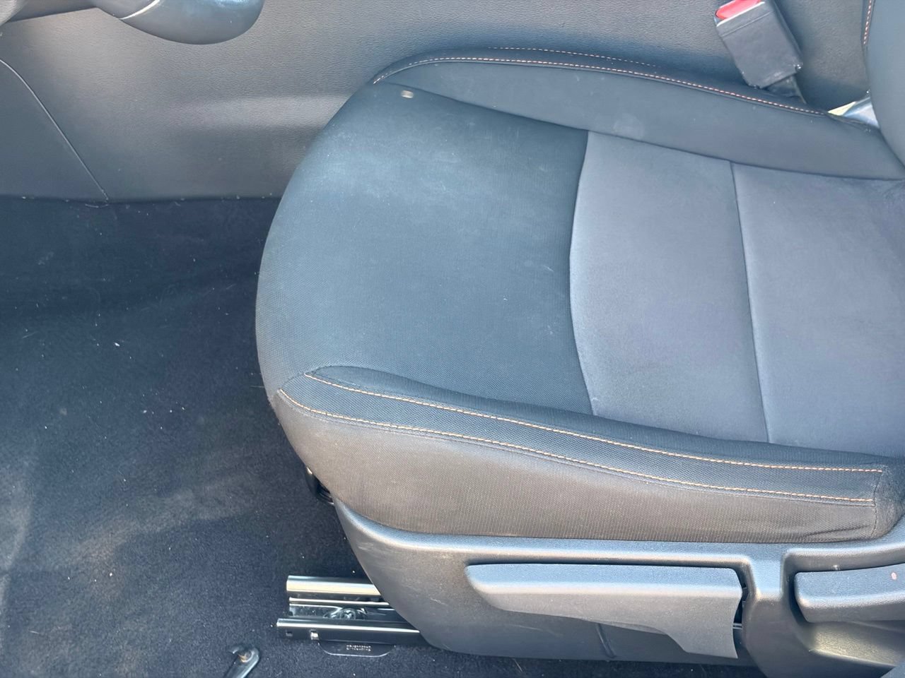 Used 2022 Nissan Sentra SR w/ Electronics Package FWD image 21