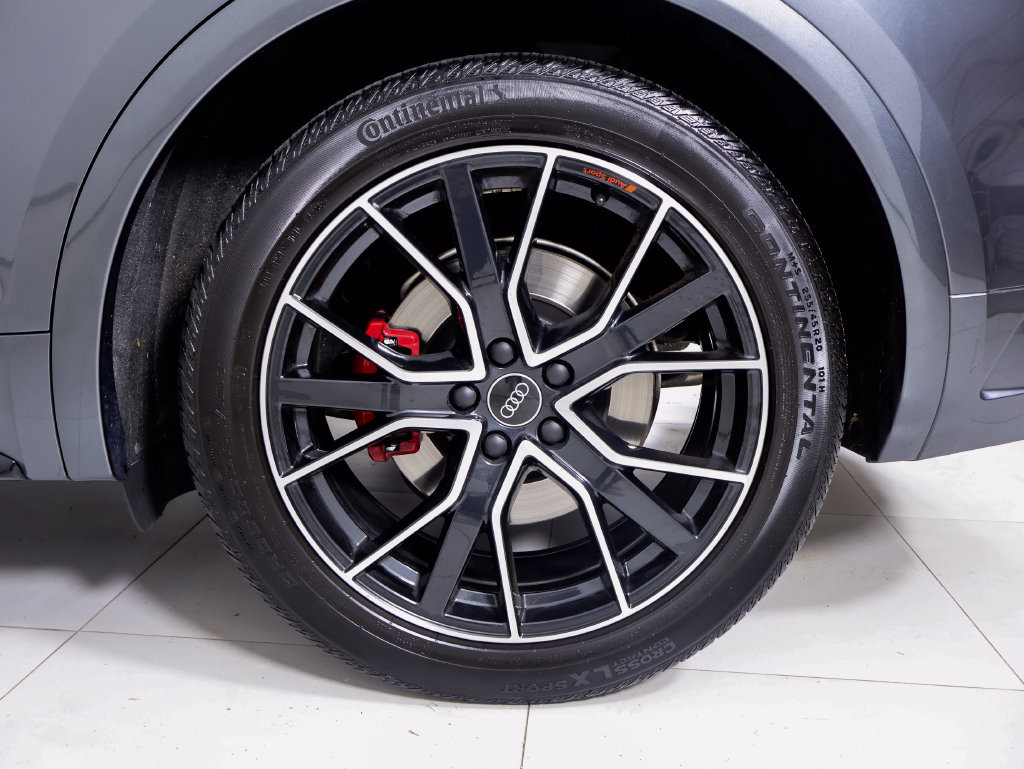 Used 2024 Audi SQ5 Premium Plus AWD/4WD image 28