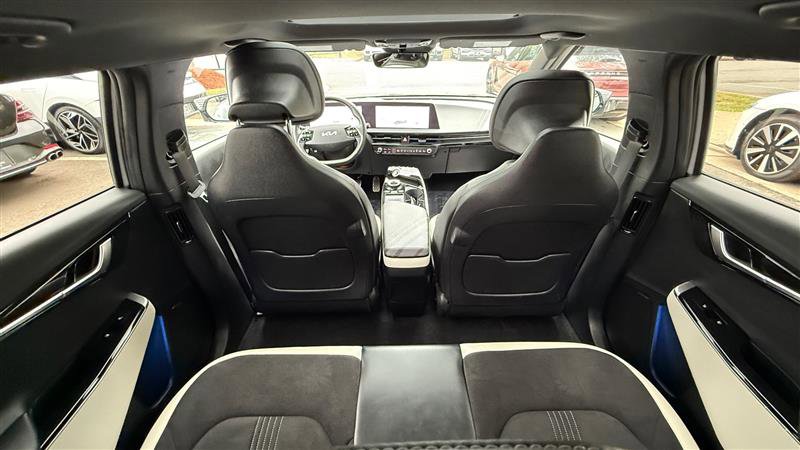 Used 2023 Kia EV6 GT-Line w/ GT-Line Suede Seat Package image 19