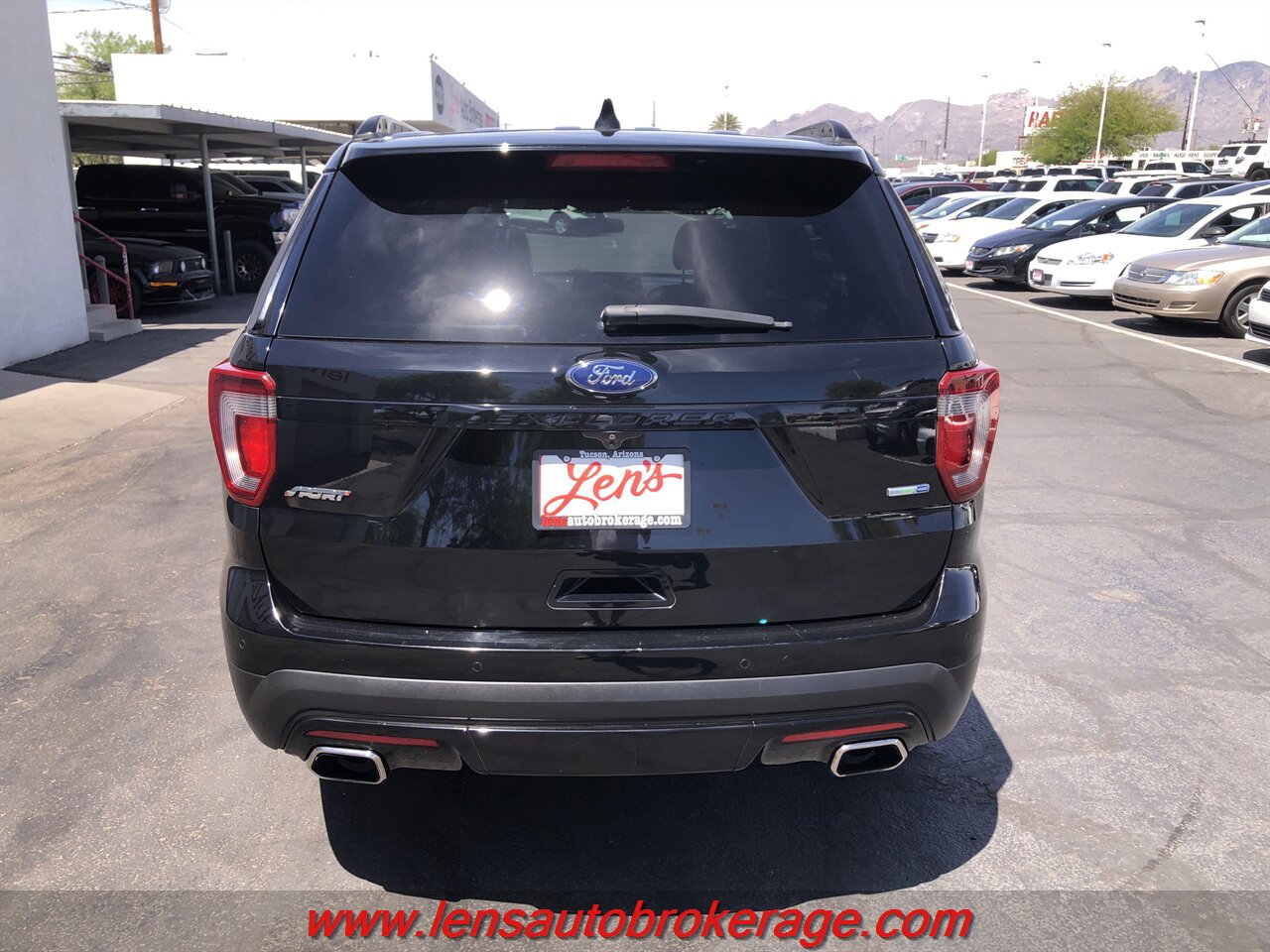 Used 2017 Ford Explorer Sport w/ Equipment Group 401A AWD/4WD image 7