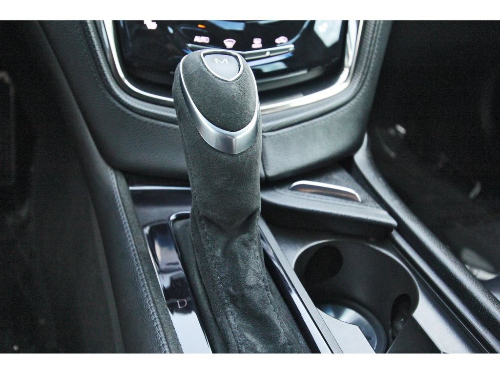 Used 2019 Cadillac CTS V w/ Carbon Fiber Package RWD image 23