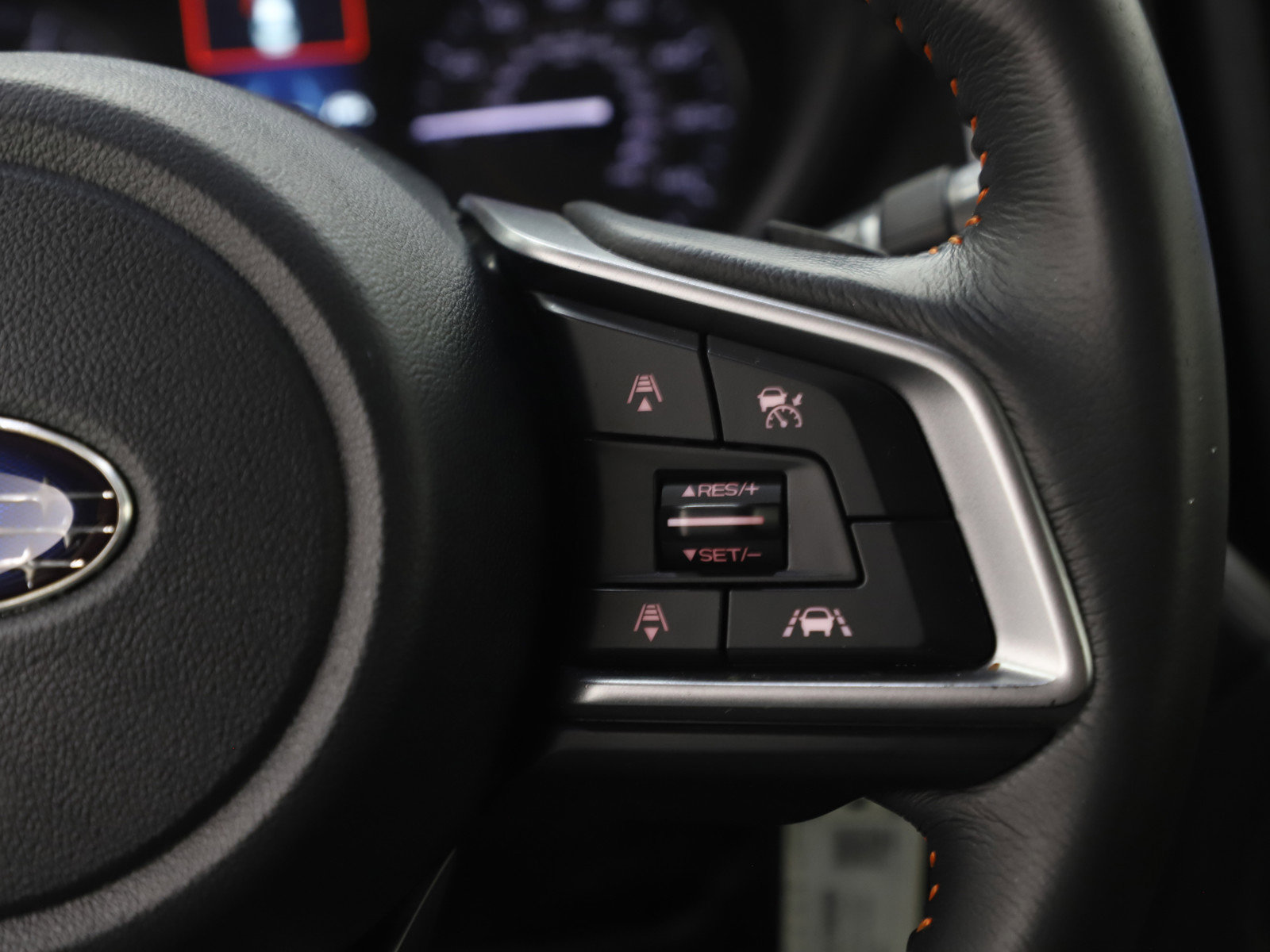 Used 2018 Subaru Crosstrek 2.0i Premium w/ Eyesight System image 27