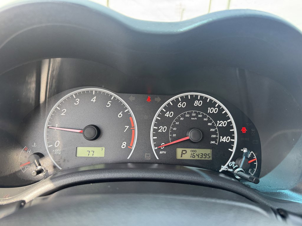Used 2013 Toyota Corolla LE image 26
