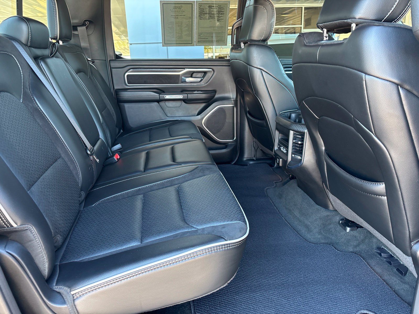 Used 2024 RAM 1500 Laramie RWD image 17