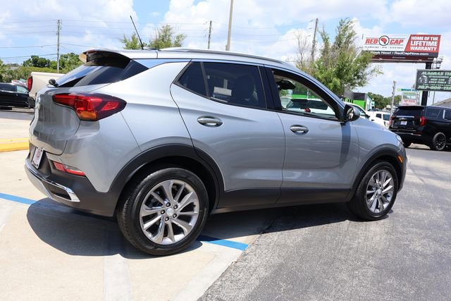 Used 2023 Buick Encore GX Essence w/ Experience Buick Package FWD image 8