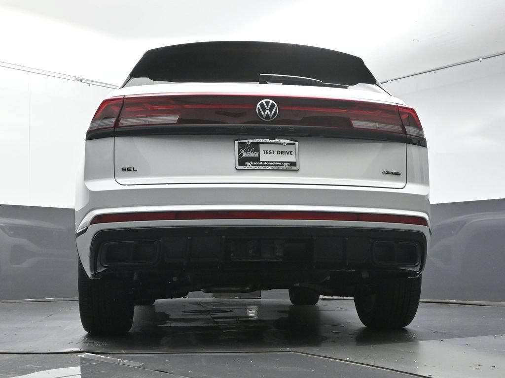 New 2026 Volkswagen Atlas Cross Sport SEL R-Line AWD/4WD image 43