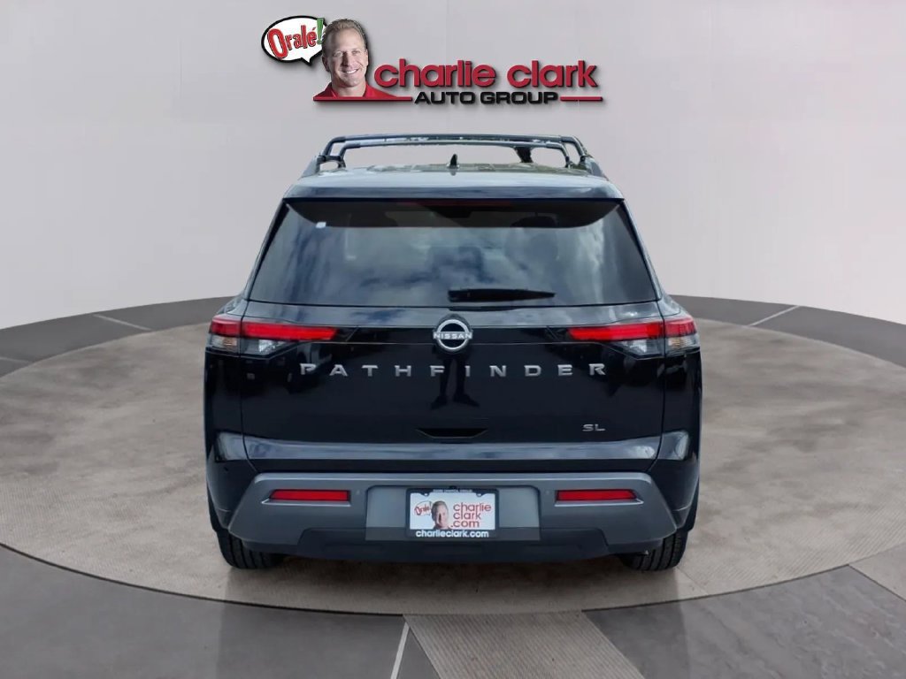 New 2026 Nissan Pathfinder SL FWD image 4