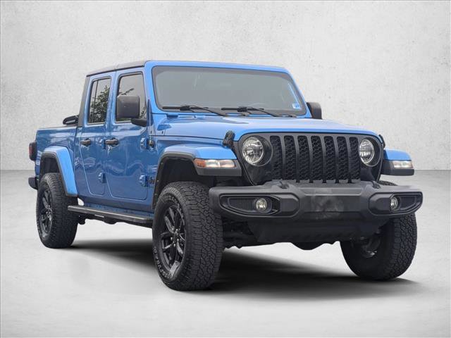 Used 2022 Jeep Gladiator Sport AWD/4WD image 3