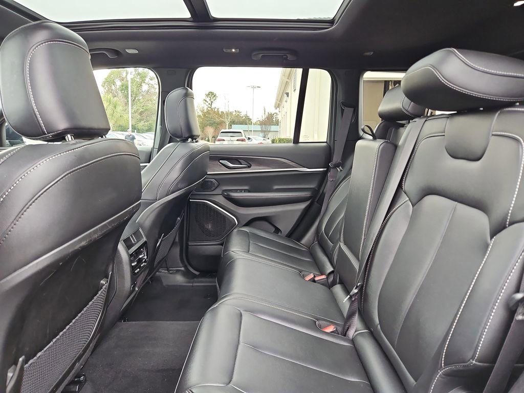 Used 2024 Jeep Grand Cherokee Limited 4xe image 30