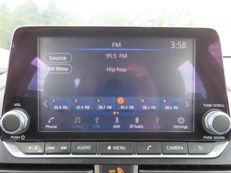 Used 2024 Nissan Altima 2.5 SR FWD image 25