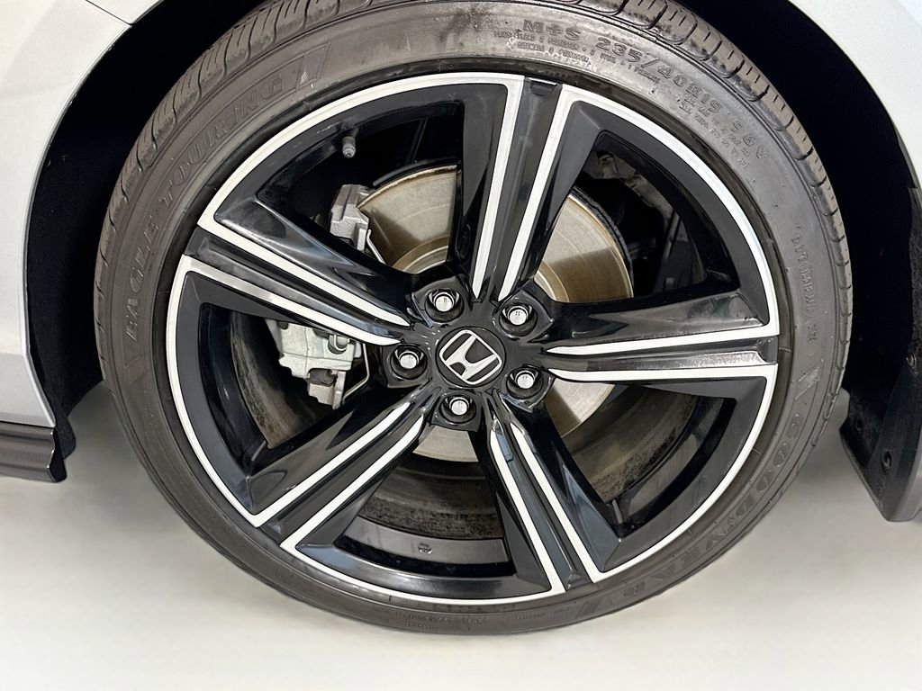 Used 2024 Honda Accord Sport image 30