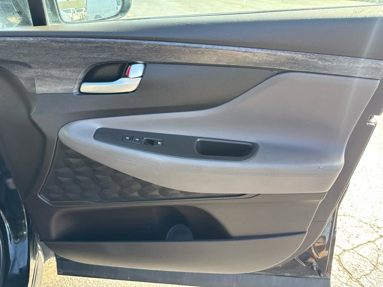 Used 2019 Hyundai Santa Fe SEL image 28