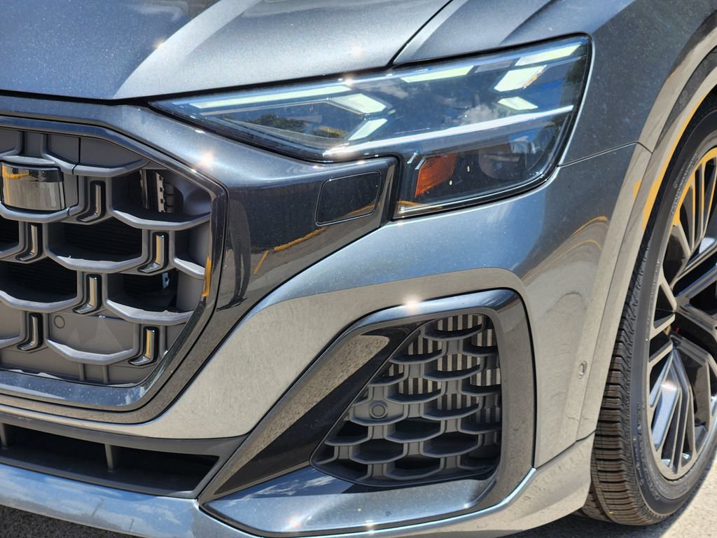 New 2026 Audi SQ8 Prestige AWD/4WD image 12