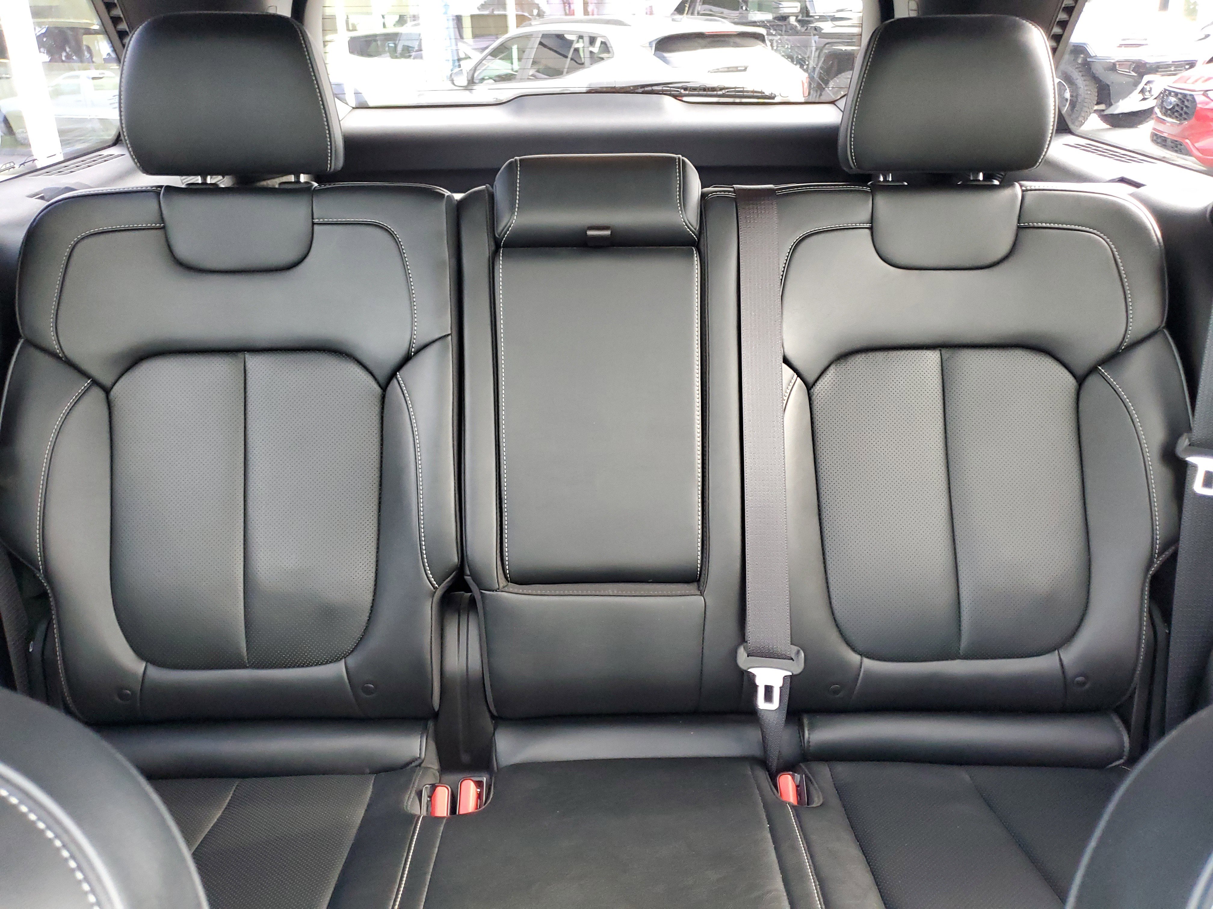 Used 2022 Jeep Grand Cherokee Overland image 17