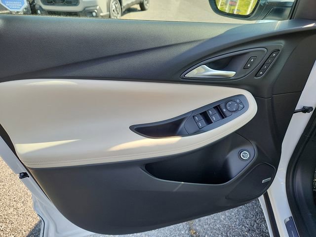 New 2026 Buick Encore GX Avenir AWD/4WD image 8