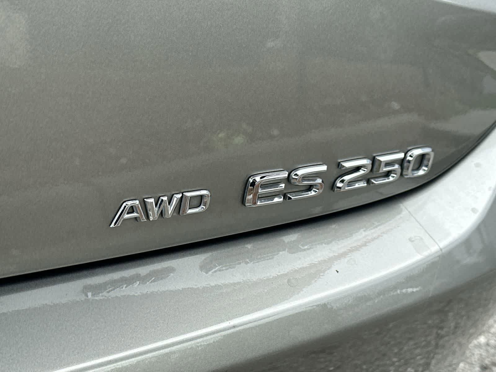 Used 2021 Lexus ES 250 w/ Premium Package AWD/4WD image 15