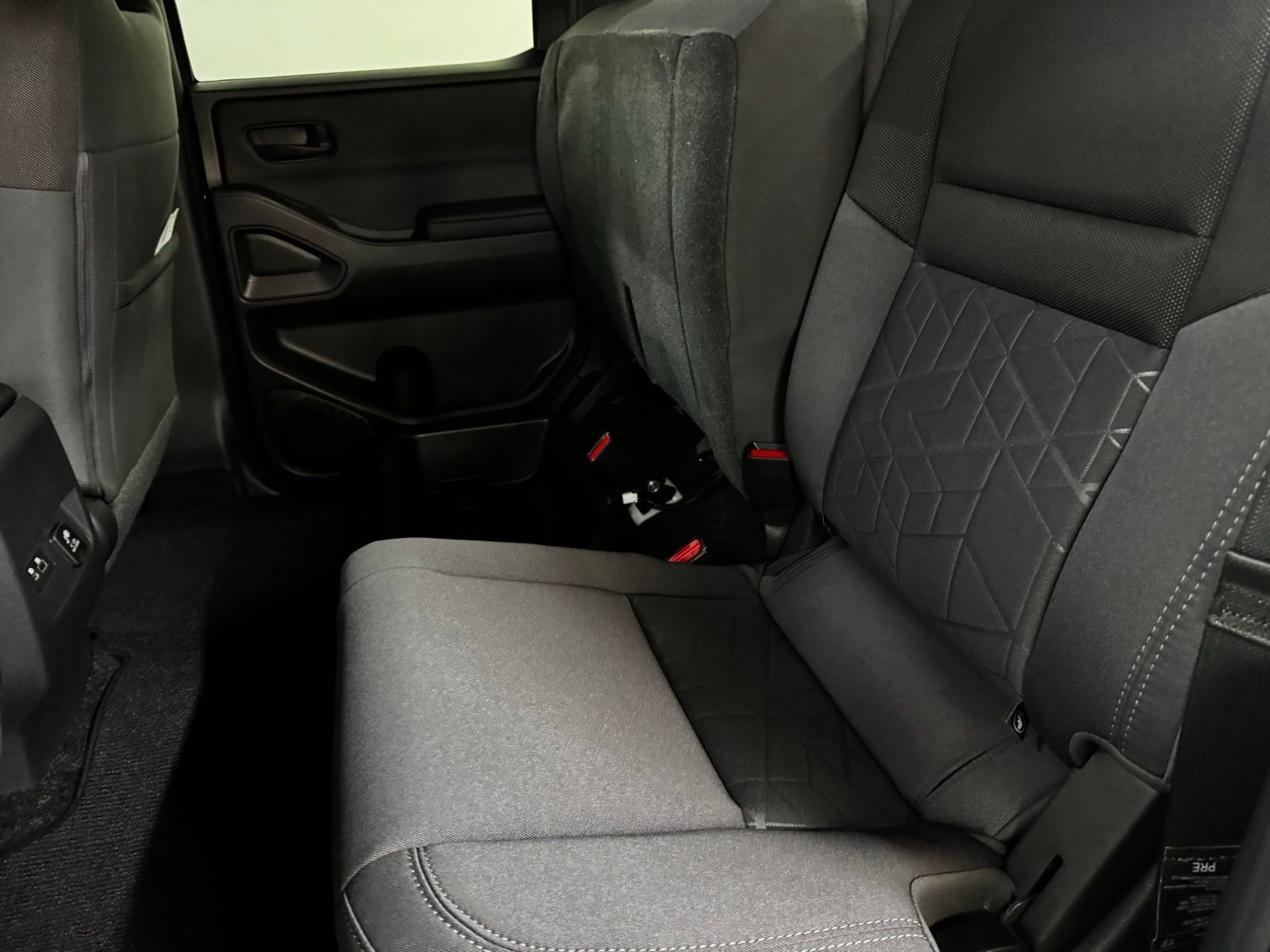 New 2026 Nissan Frontier SV AWD/4WD image 30