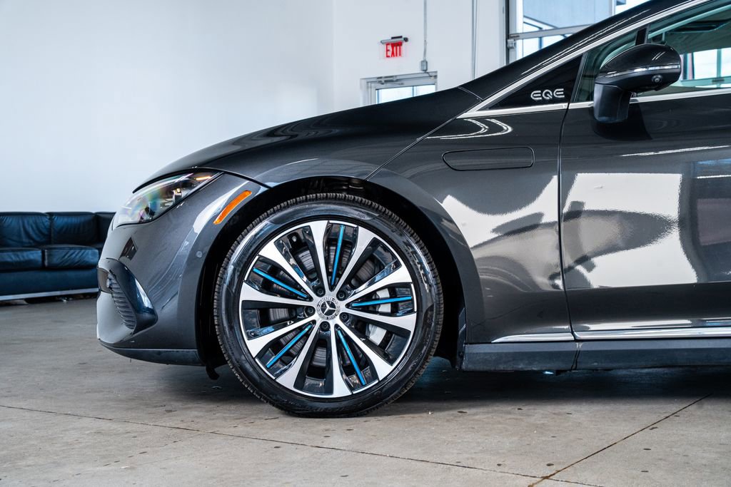 Used 2023 Mercedes-Benz EQE 350+ 4MATIC Sedan image 9