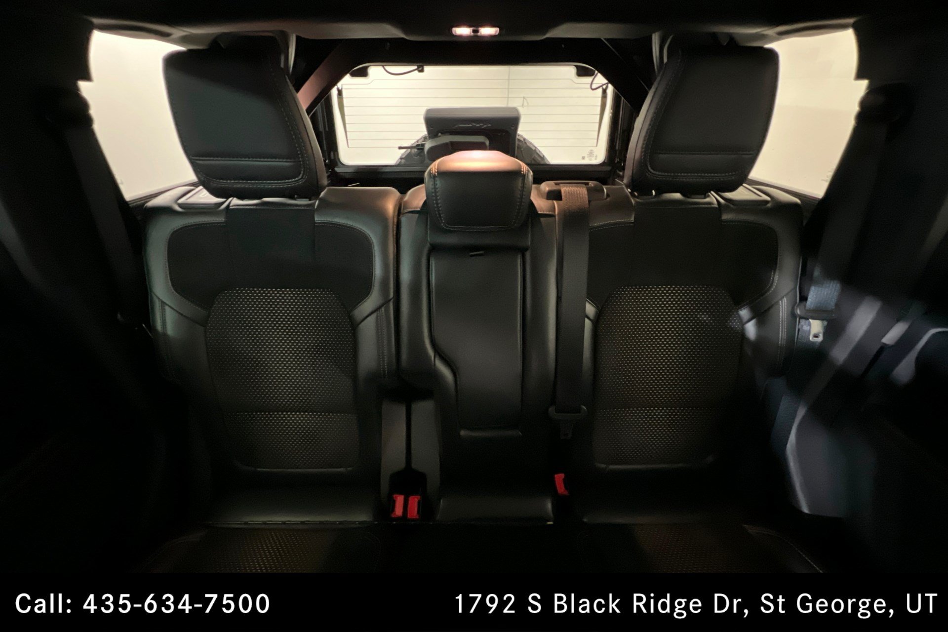 Used 2024 Ford Bronco Raptor w/ Interior Carbon Fiber Pack 6 AWD/4WD image 25