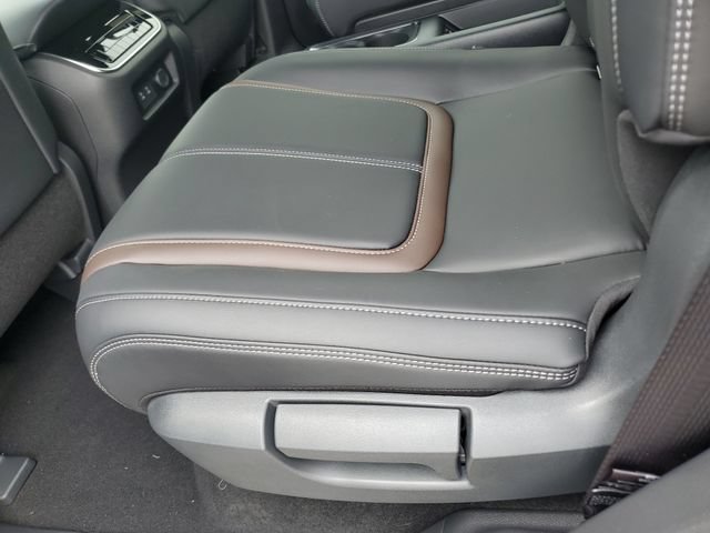 New 2026 Nissan Armada SL w/ Captain's Chari Seat Package AWD/4WD image 19