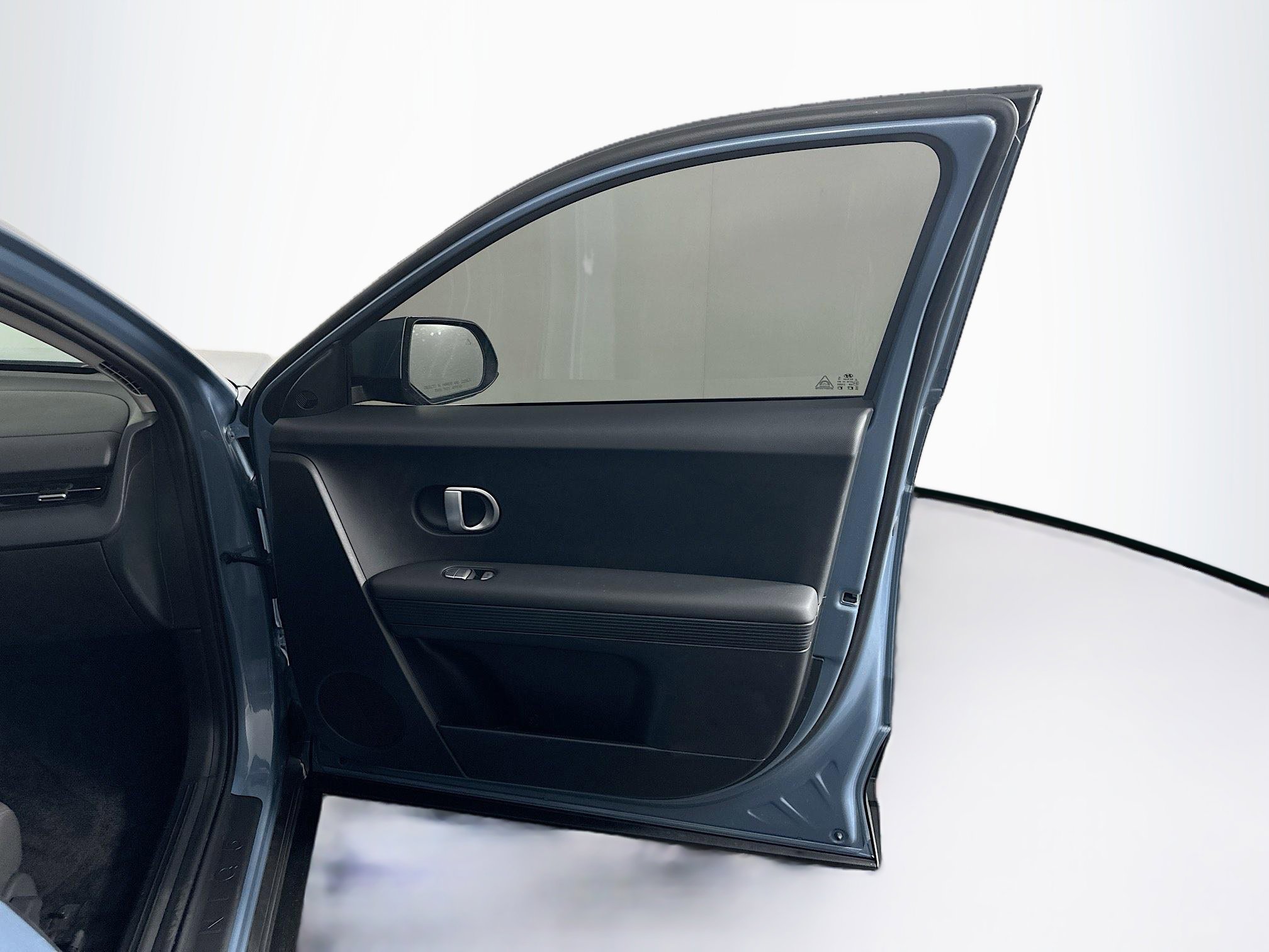 Used 2024 Hyundai Ioniq 5 SEL image 32