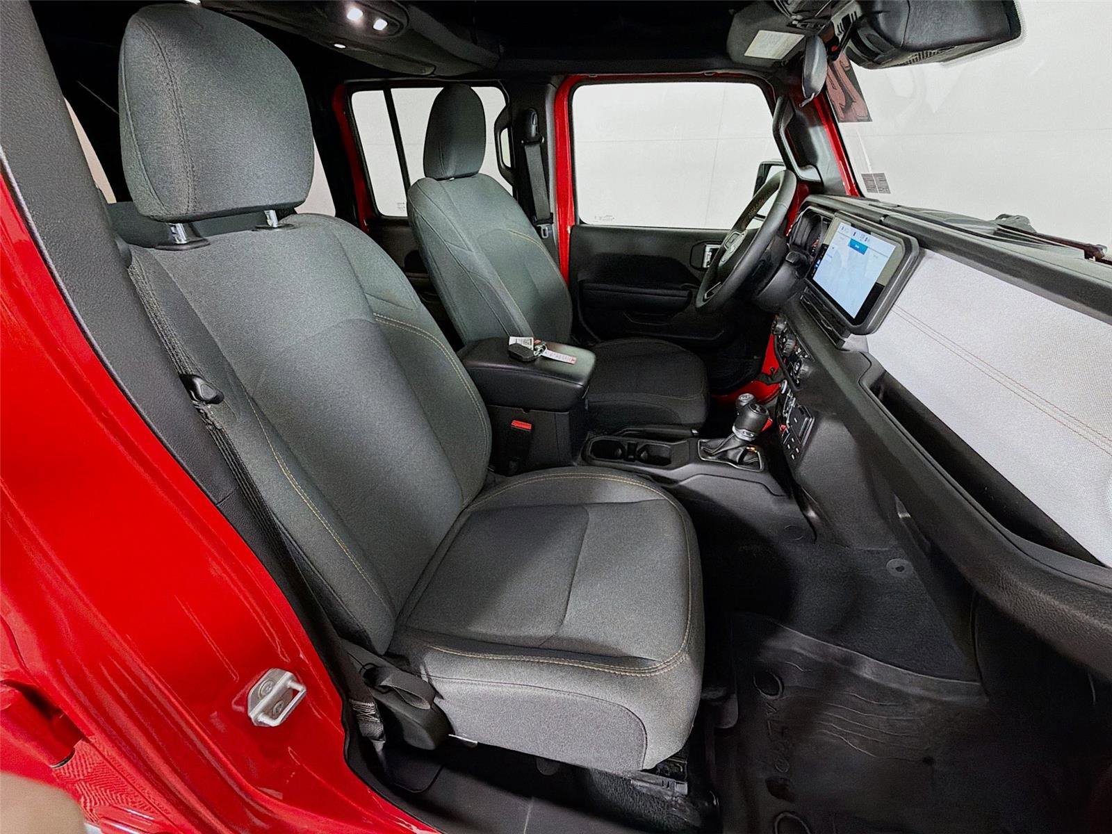 Used 2024 Jeep Wrangler Unlimited Sport AWD/4WD image 27
